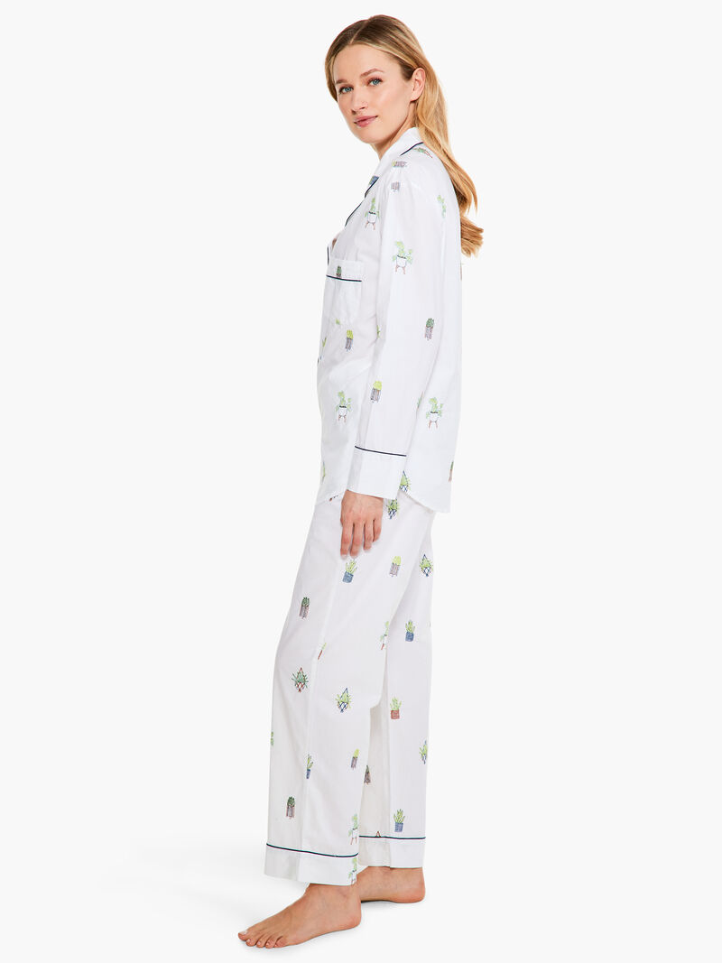 Woman Wears Printfresh Embroidered Houseplants Sleep Set image number 1
