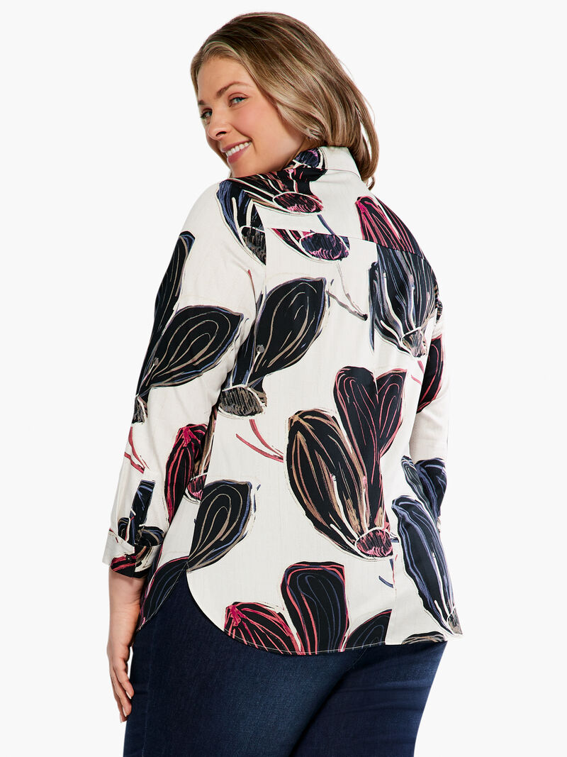 Woman Wears Stamped Flowers Shirt image number 2