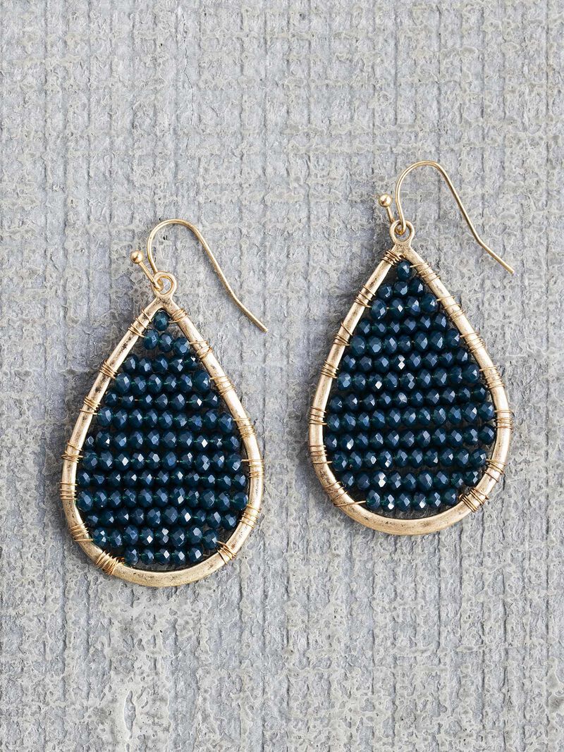 Woman Wears MARLYN SCHIFF - CRYSTAL DROP EARRING image number 0