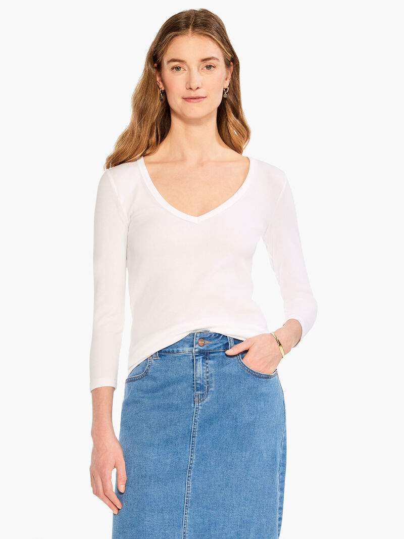 Woman Wears Perfect Knit Rib 3/4 Sleeve V Tee image number 0