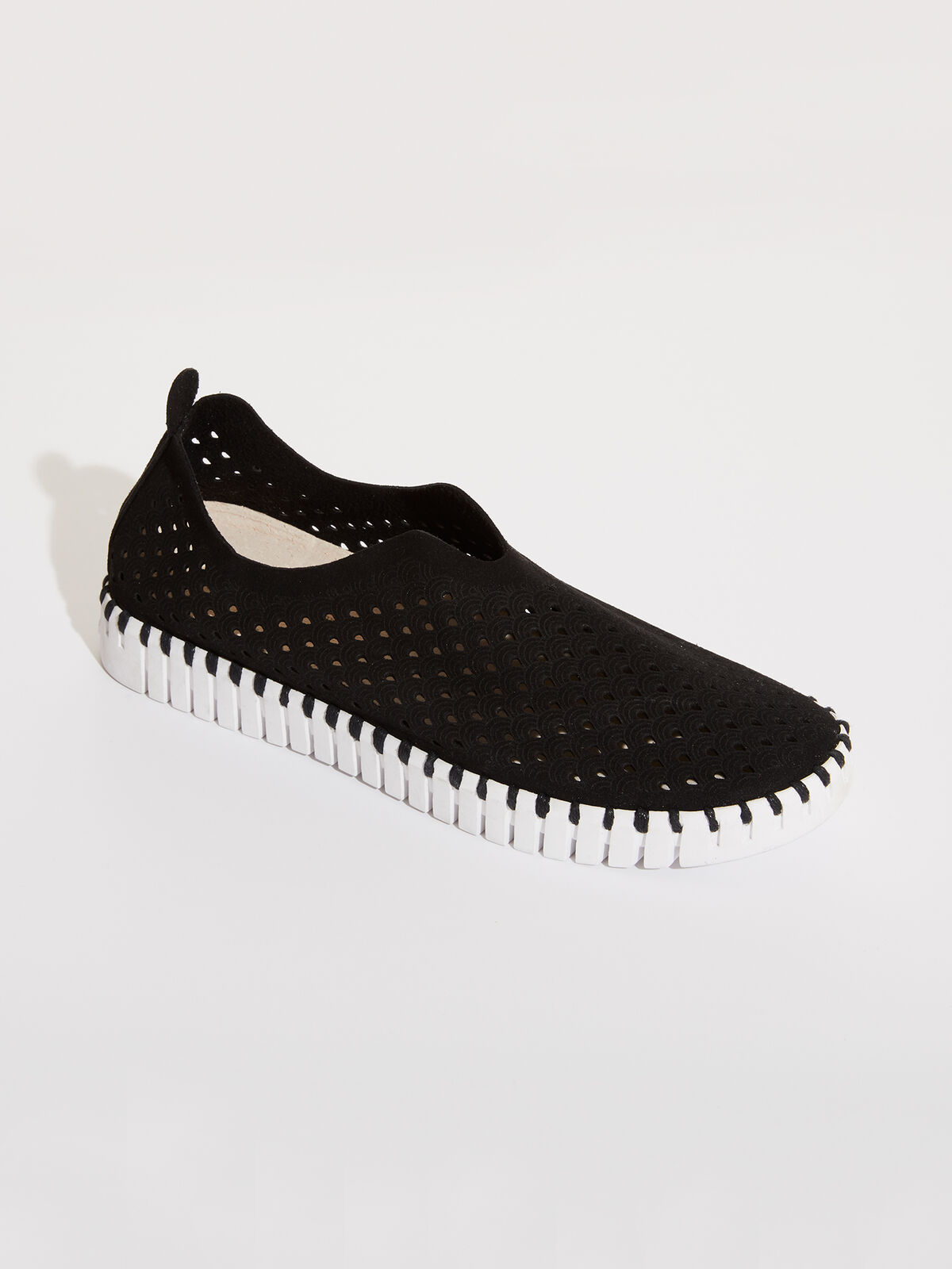 Tulip Sneaker by Ilse Jacobsen