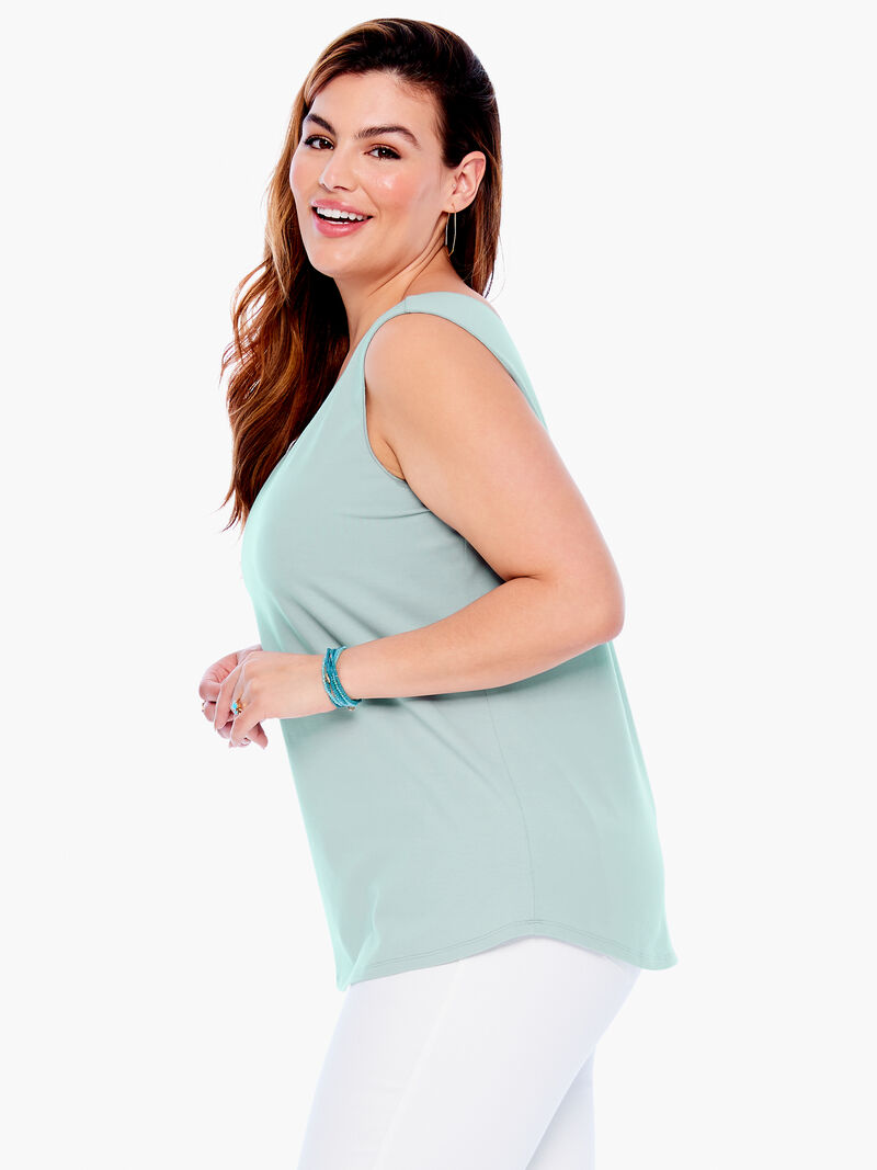 Woman Wears Shirt Tail Perfect Tank image number 1