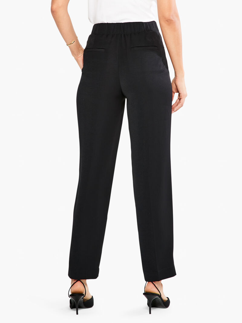 Woman Wears Smart Look Relaxed Trouser image number 2