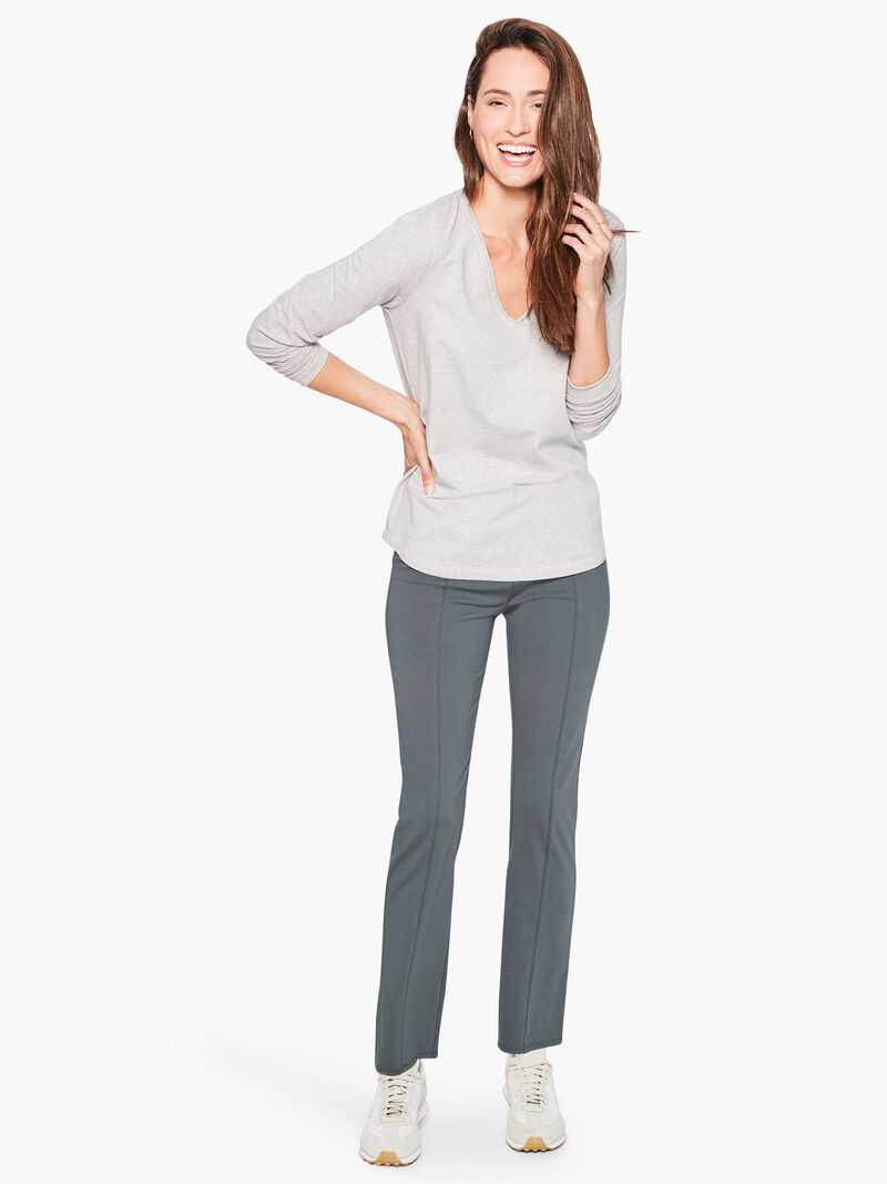 Woman Wears Perfect Knit Pant image number 3