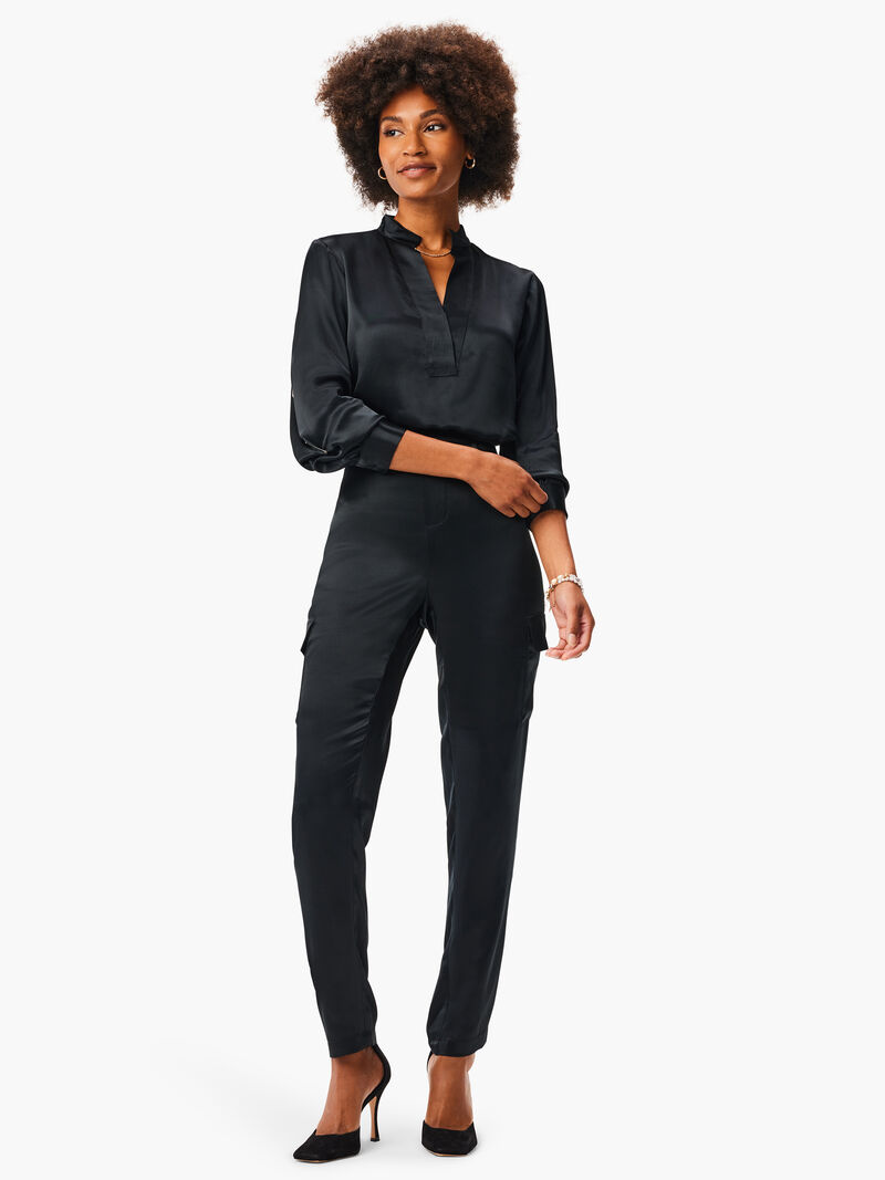 Woman Wears 29" Elevated Relaxed Cargo Pant image number 1