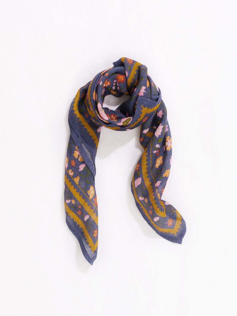 Woman Wears Chan Luu Floral Print Bandana image number 0