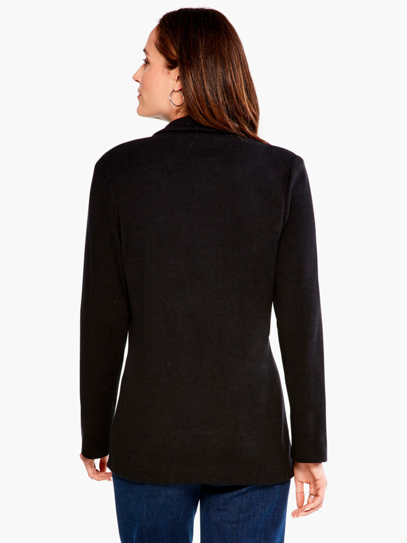 Woman Wears Pocket Blazer image number 2