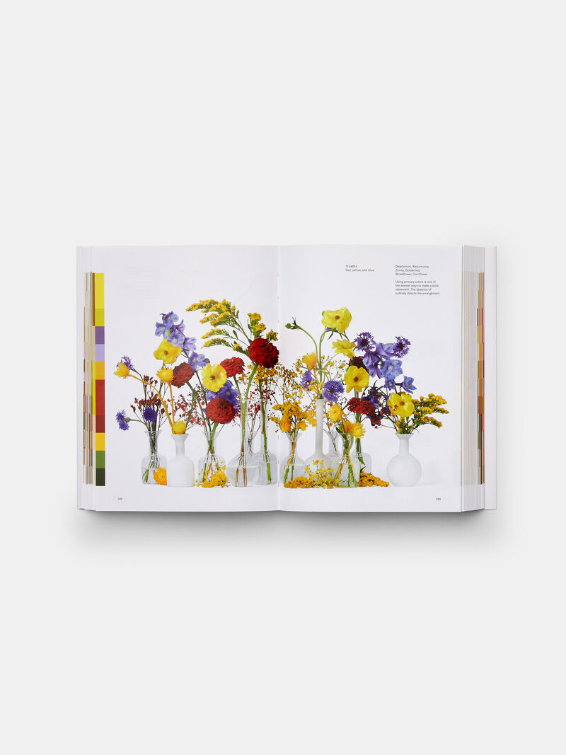 Woman Wears Phaidon - Flower Color Theory Paperback image number 3