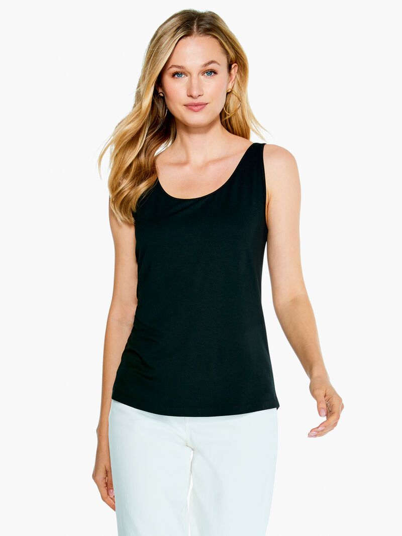 Woman Wears Front To Back Eaze Tank image number 1