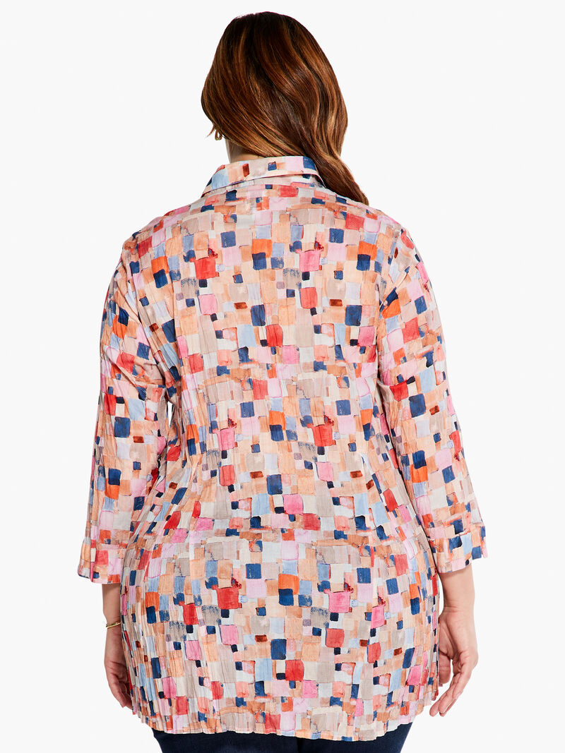Woman Wears Checked Up Long Crinkle Shirt image number 3