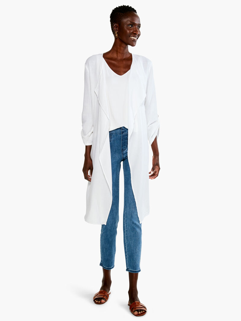 Woman Wears Double Gauze Boatcruise Cardigan image number 3