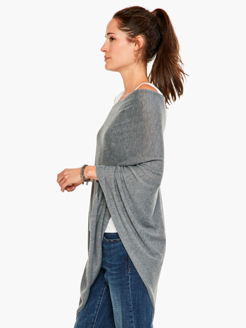 Woman Wears Echo Essentials Topper image number 1