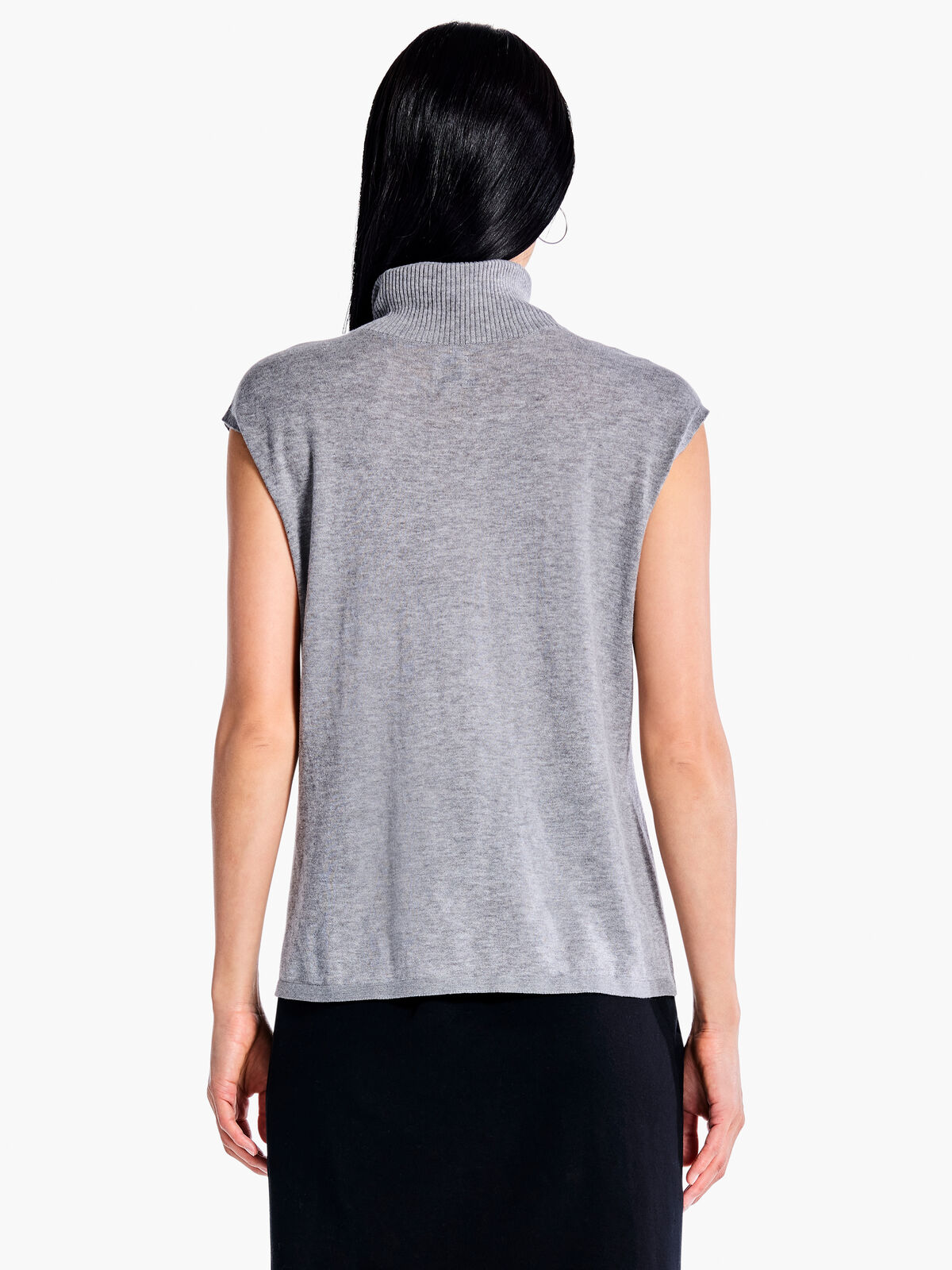 Sleeveless Turtleneck Sweater Tee