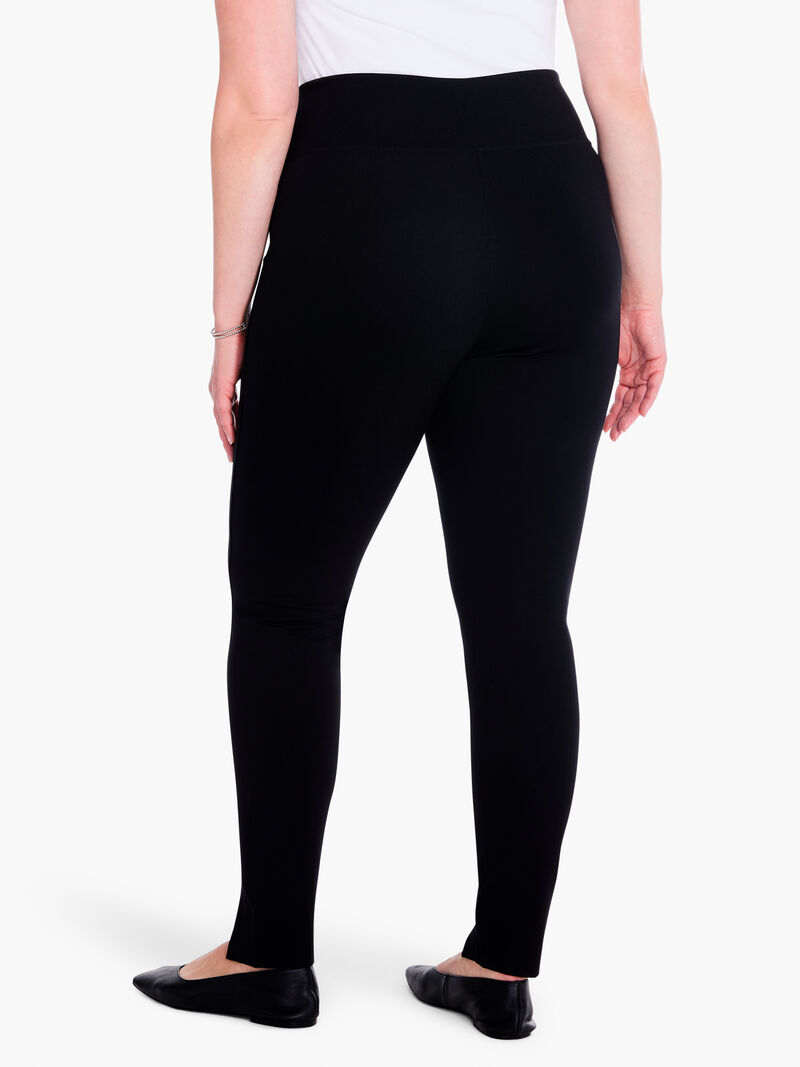 Woman Wears 28" Ponte Ankle Legging image number 2