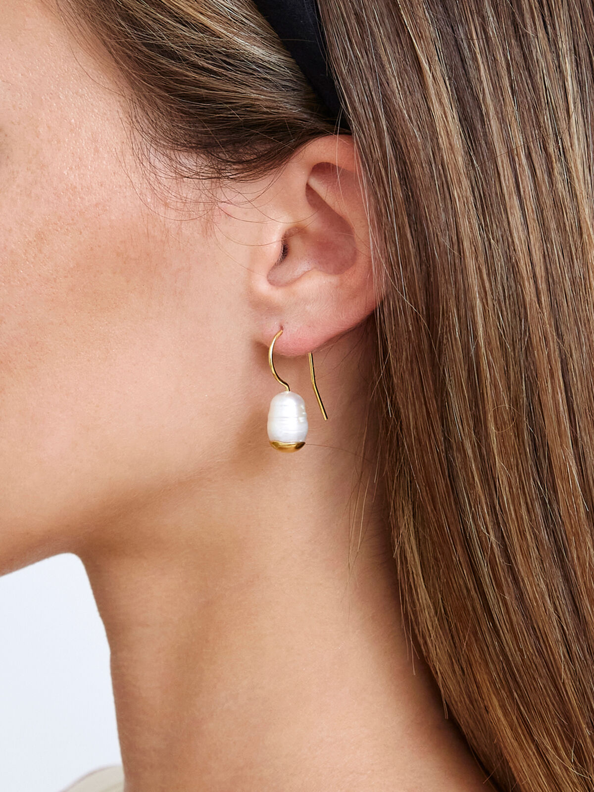 Chan Luu - Pearl Drop Earring