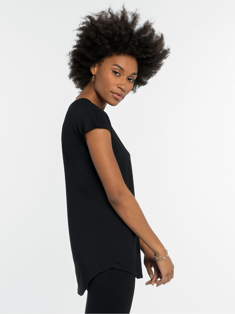 Woman Wears Eaze Tee image number 1