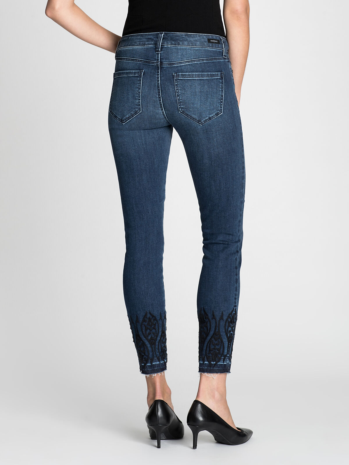 Abby Ankle Embroidered 27'