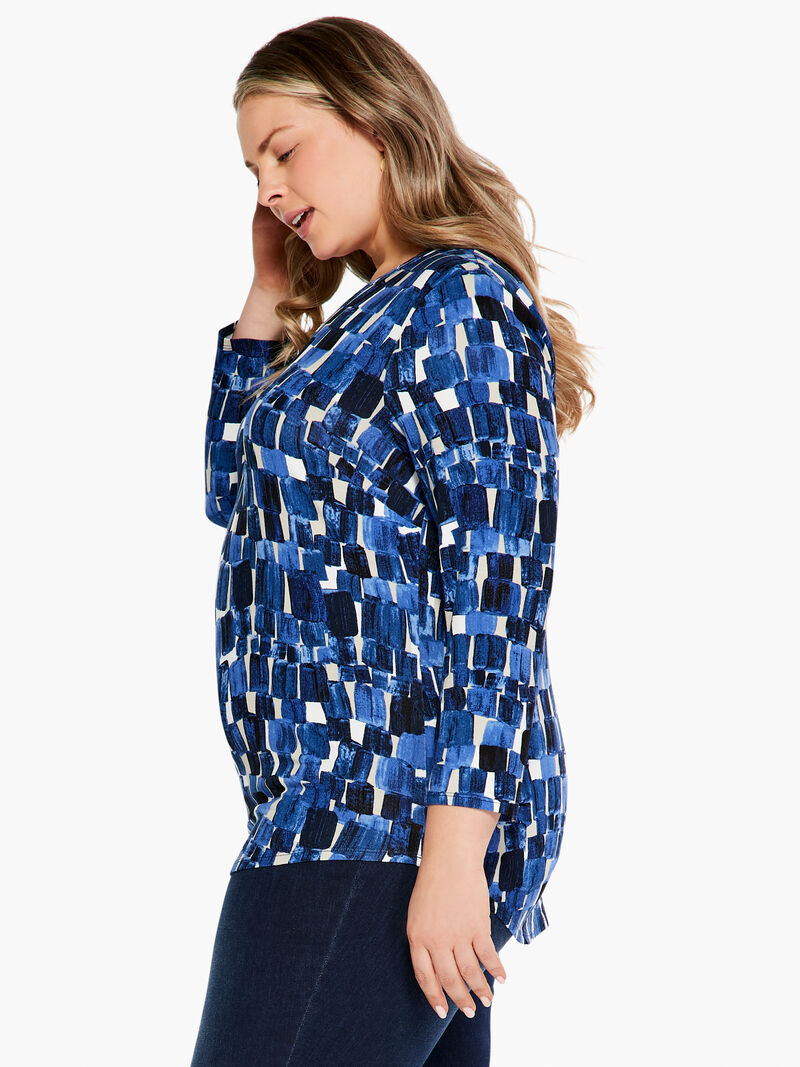Woman Wears Artist Blocks Top image number 1