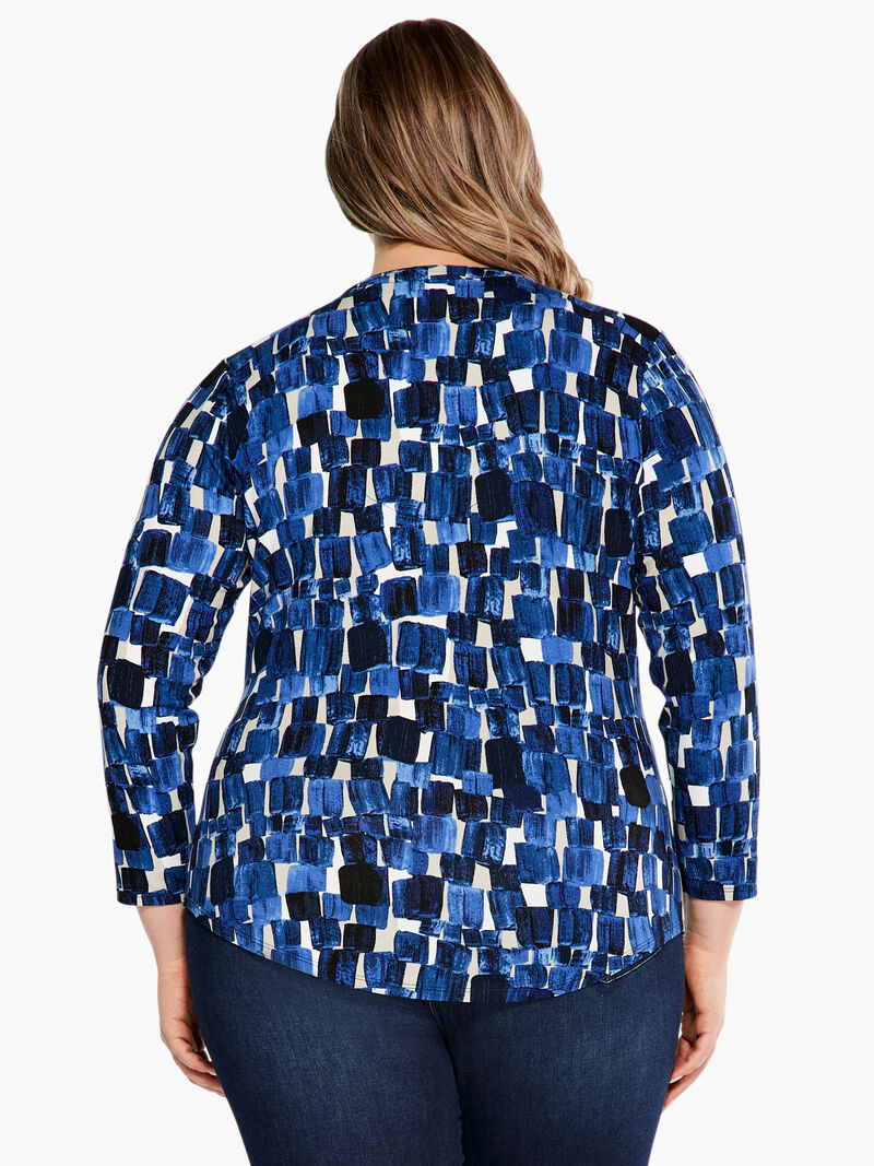 Woman Wears Artist Blocks Top image number 2