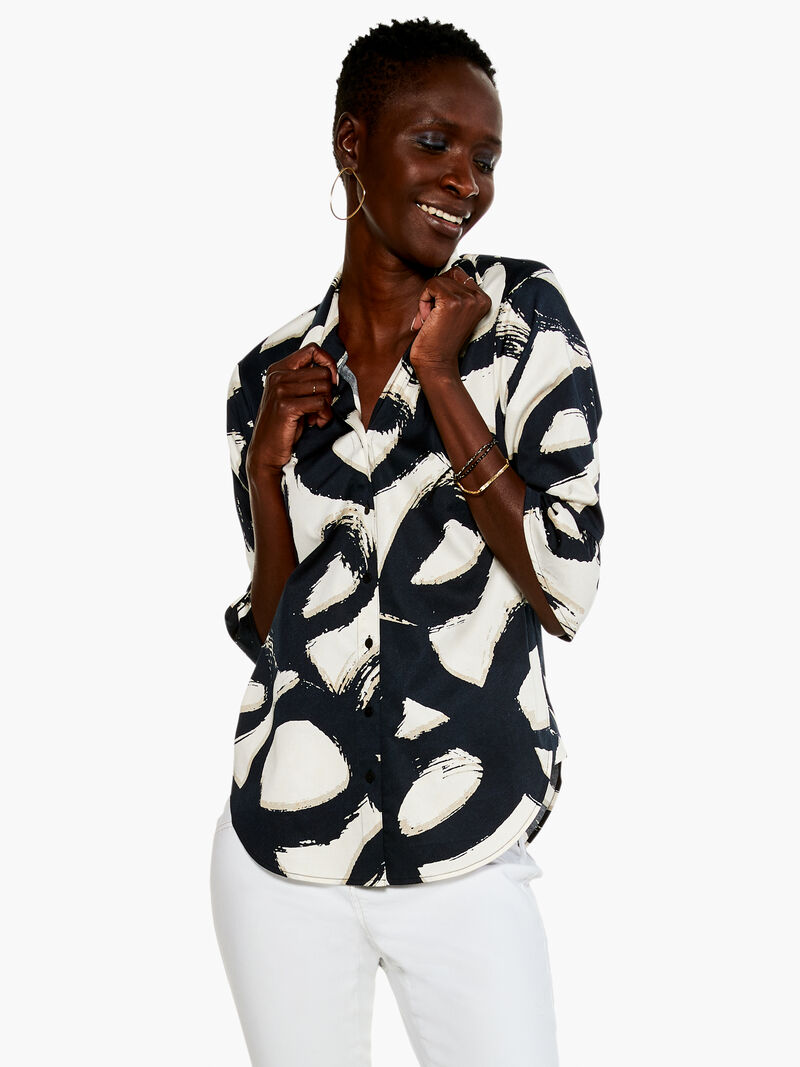
                    Squiggle Stretch Shirt