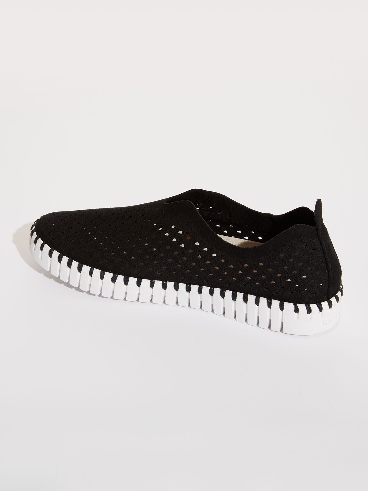 Tulip Sneaker by Ilse Jacobsen