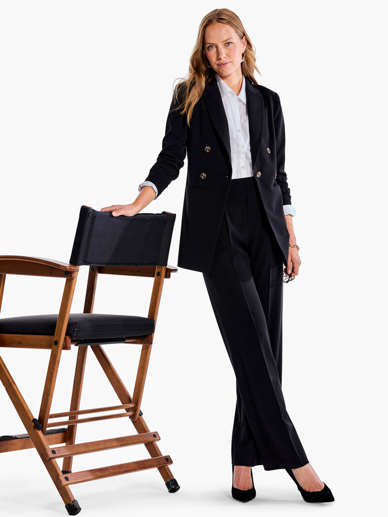 Woman Wears The Avenue Blazer image number 3
