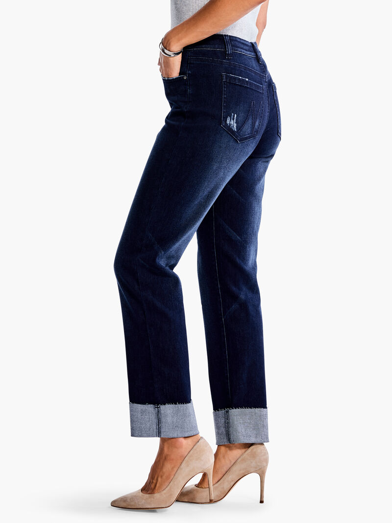 Woman Wears NZ Denim 28" Mid Rise Boyfriend Jeans image number 2