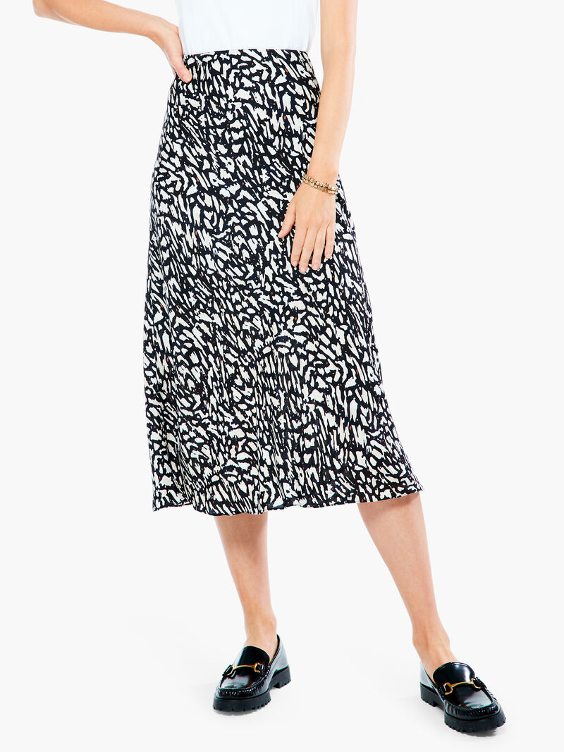 Woman Wears Textured Night Skirt image number 3