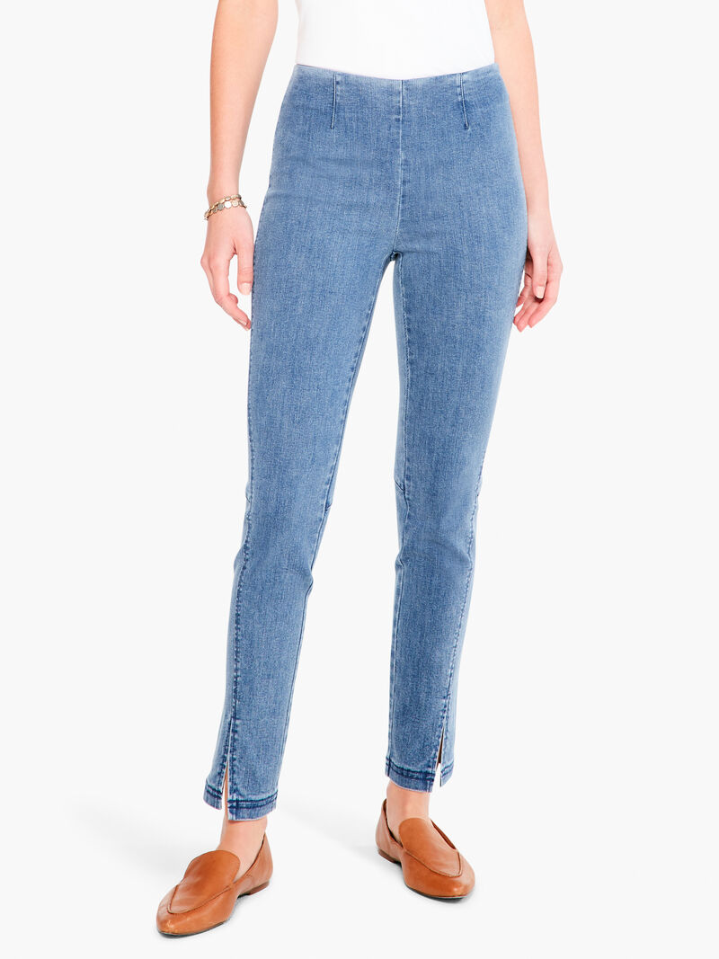 Woman Wears Seams All Day Slim Jean image number 0