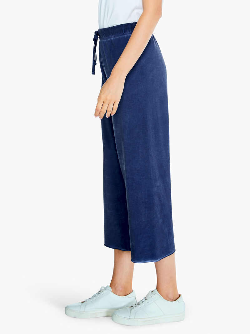 Woman Wears French Terry Pant image number 2
