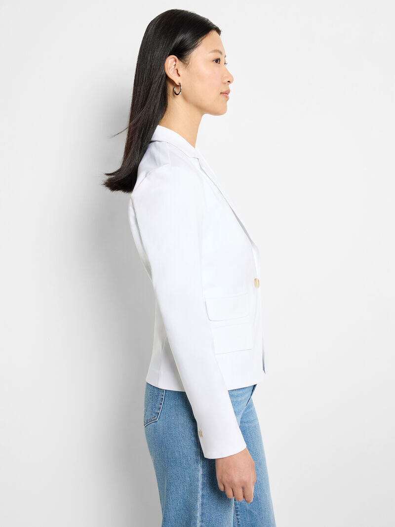 Woman Wears Seasonless Cotton Double Pocket Blazer image number 3