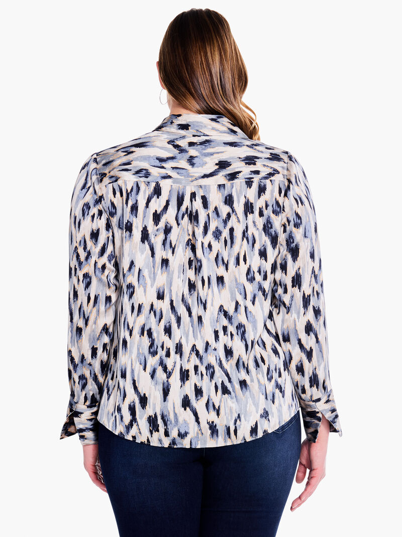 Woman Wears Misty Ikat Shirt image number 2