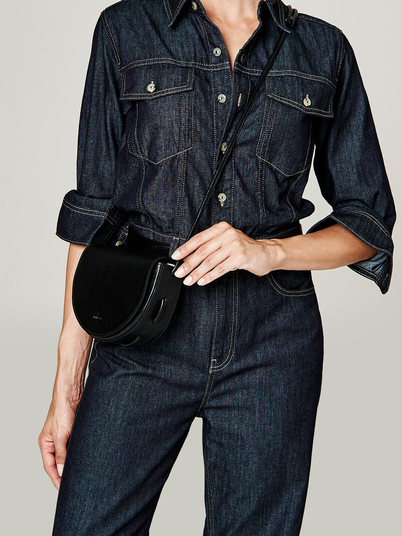Woman Wears Il Bisonte - Small Half Moon Crossbody Bag image number 5