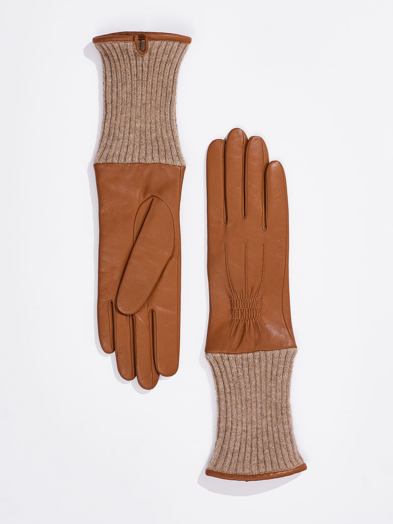 Woman Wears Amato - Shirred Glove With Cashmere Cuff image number 0