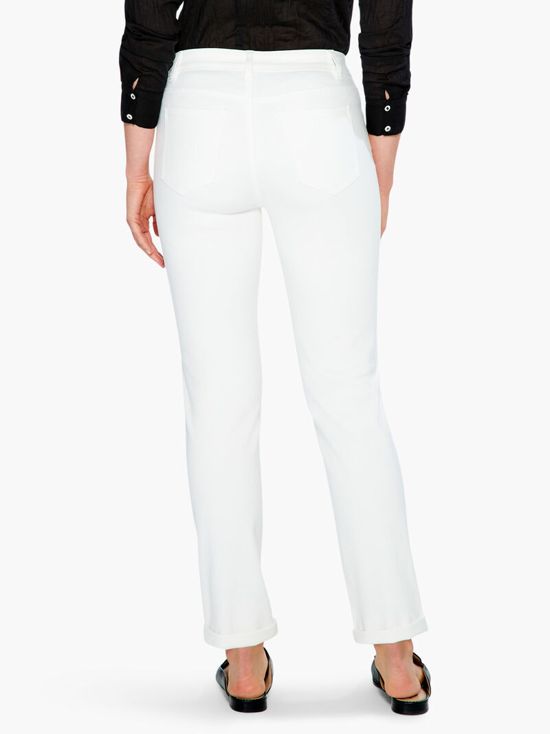 Woman Wears NZ Denim 29" Mid Rise Girlfriend Jeans image number 3