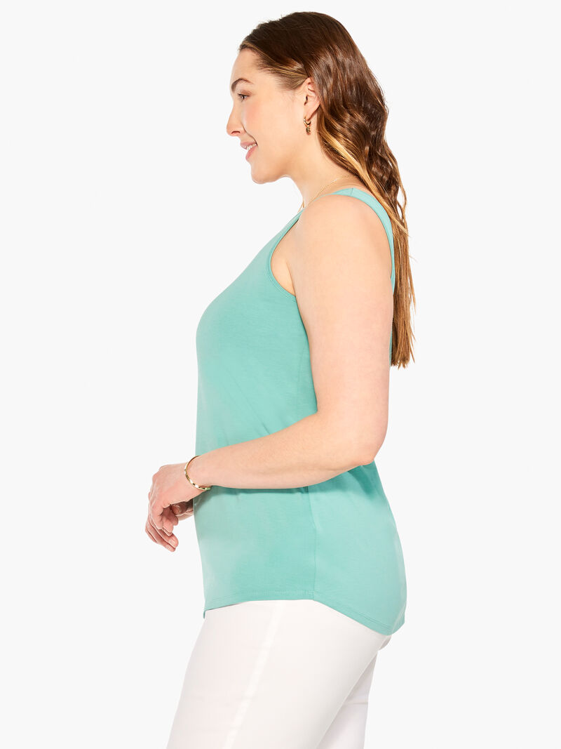 Woman Wears Shirt Tail Perfect Tank image number 1