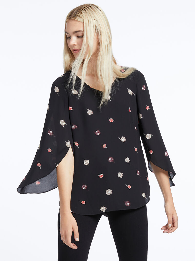 
                    Luna Blouse
