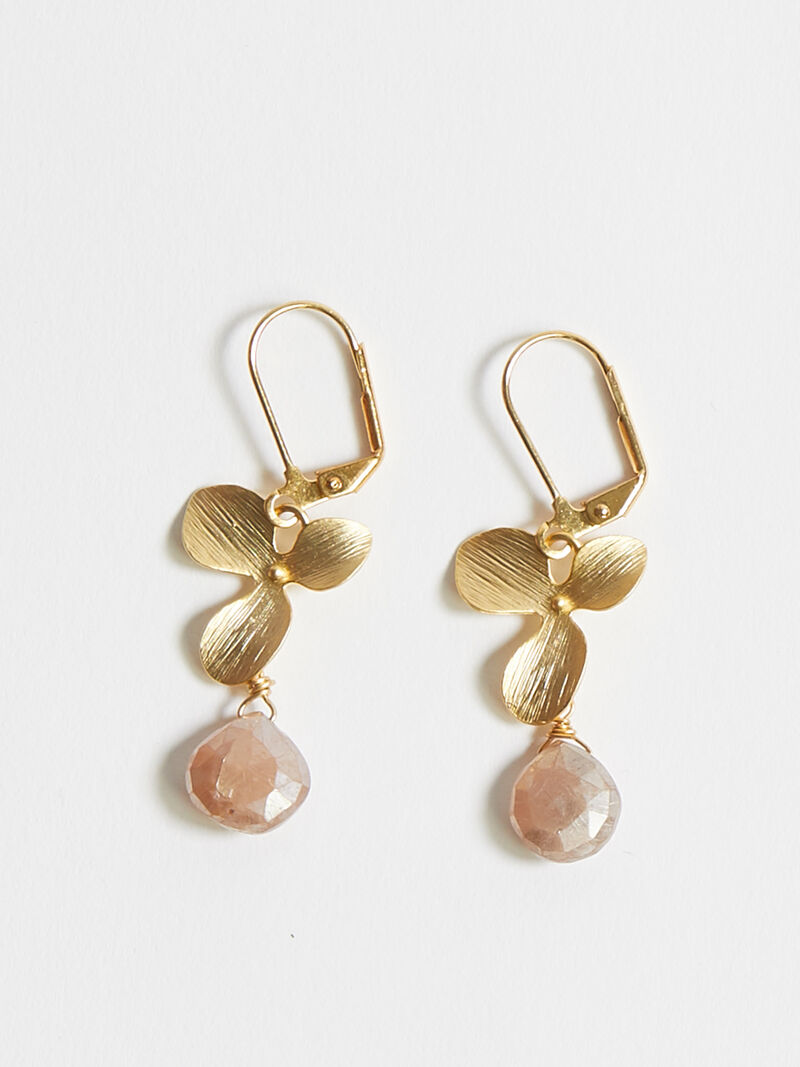 Woman Wears Leaf Moonstone Earring image number 0