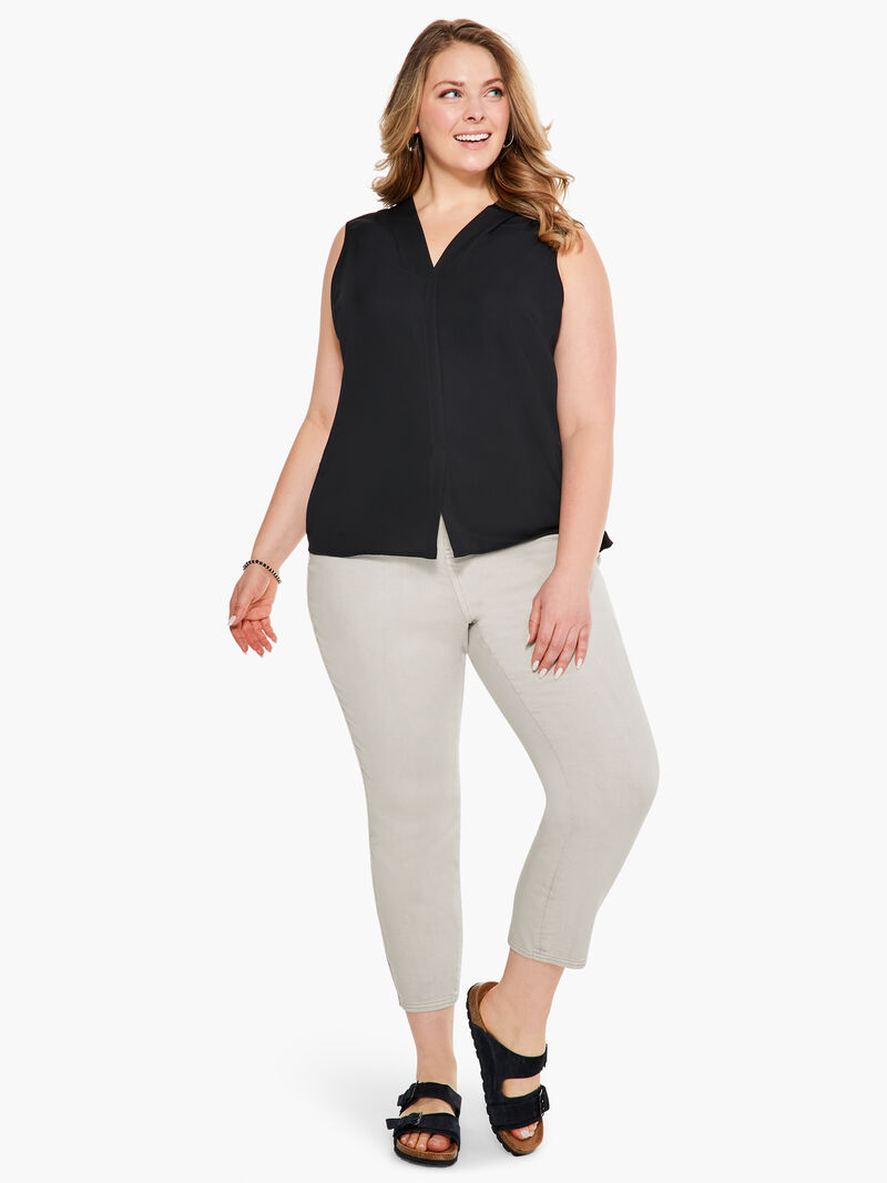 Woman Wears All Day Denim Slim Jean image number 3