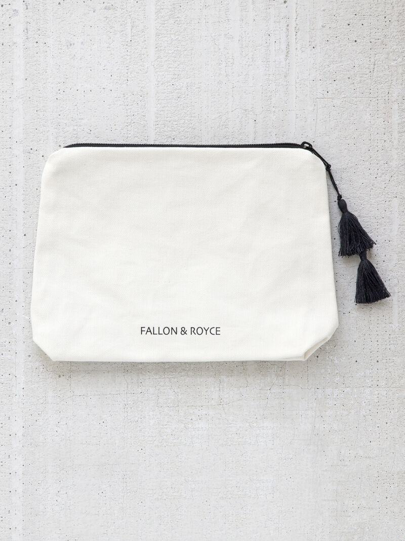 Woman Wears FALLON & ROYCE CANVAS BIKINI BAG WEEKEND image number 1