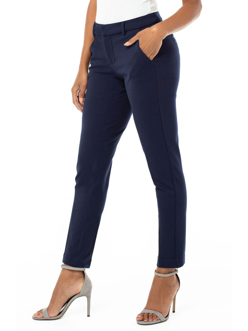Woman Wears Liverpool - Kelsey Knit Trouser image number 2