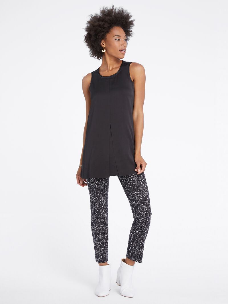 Woman Wears Central Tank image number 3