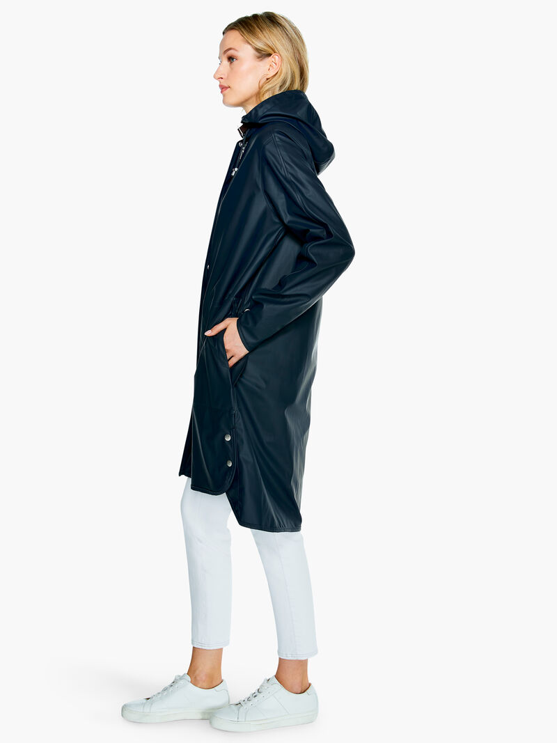 Woman Wears Ilse Jacobsen Long Raincoat image number 1