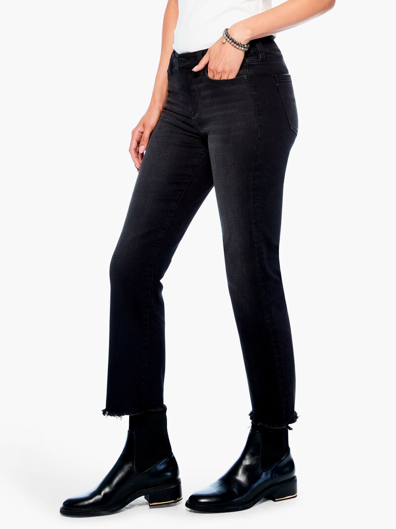 Woman Wears Liverpool - Hannah Cropped Flare w/ Fray Hem image number 1