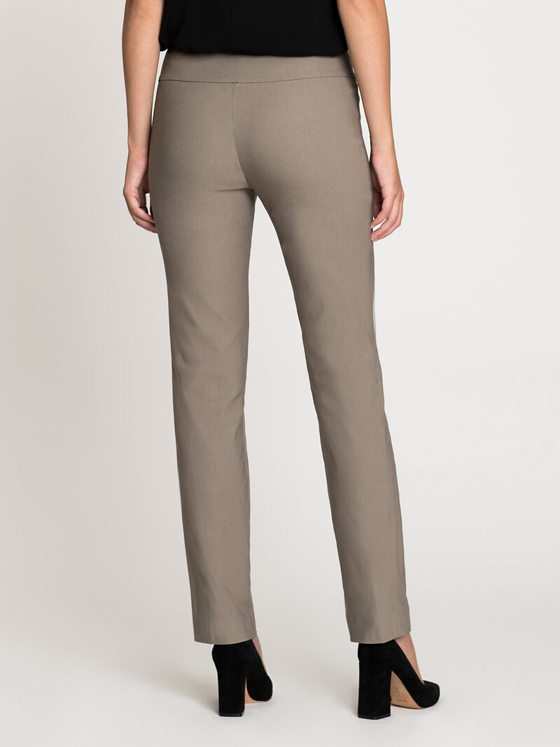 Woman Wears Wonderstretch Pant image number 3