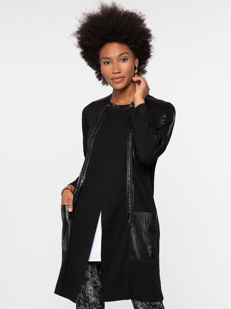 
                    FRONT ROW JACKET