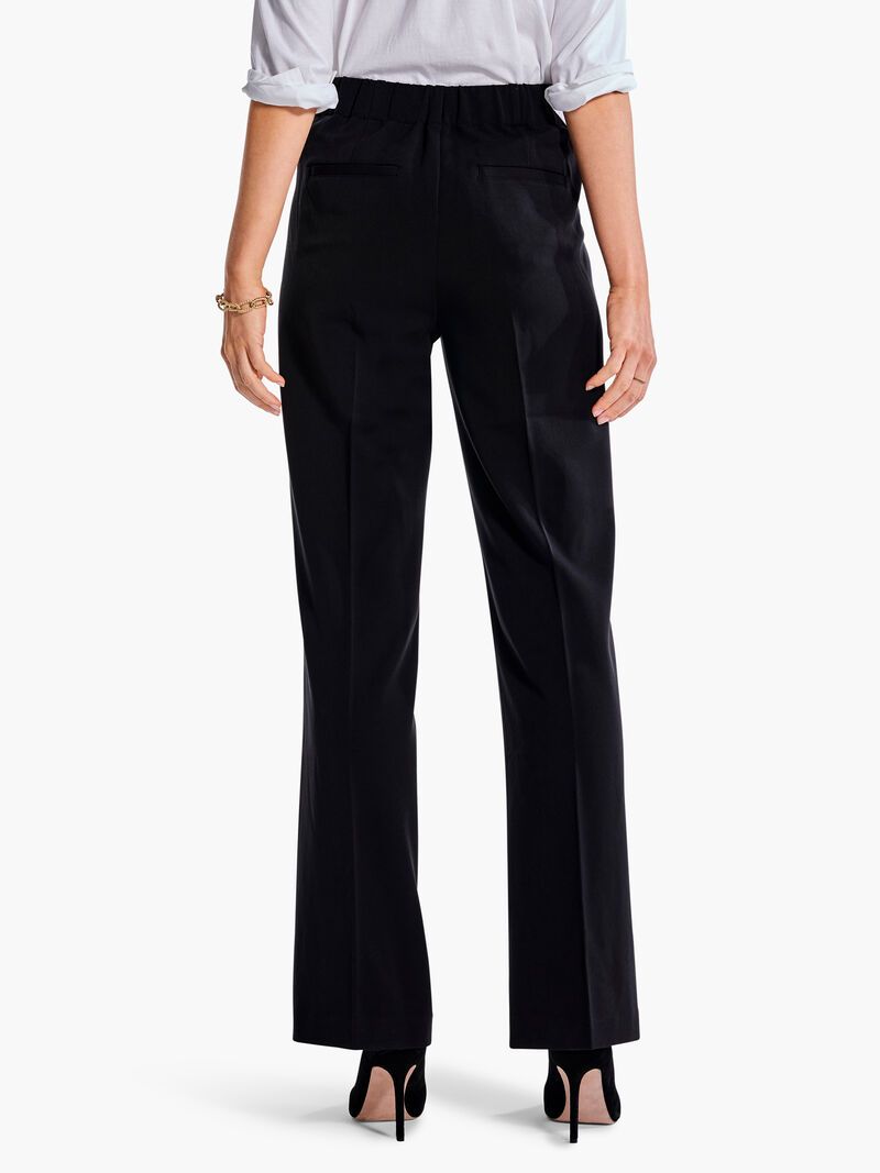 Woman Wears 31" The Avenue Wide Leg Pleated Pant image number 3