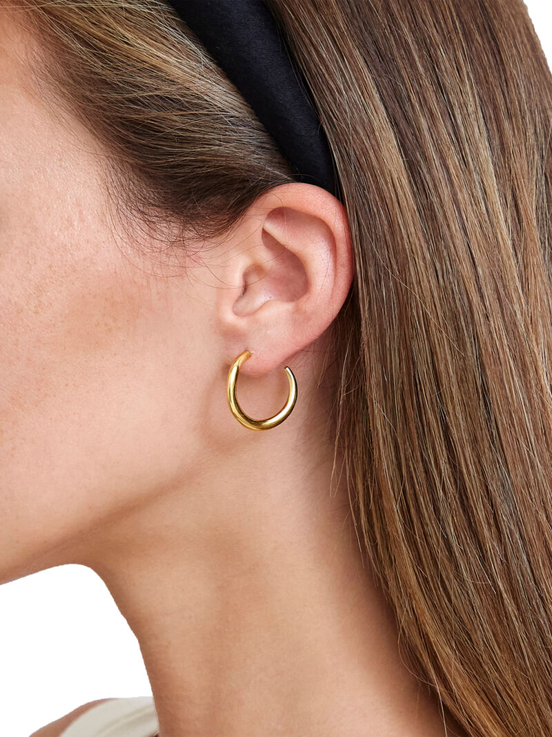 Woman Wears Chan Luu - Essential Hoop Earrings image number 0