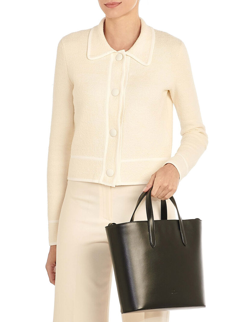 Woman Wears Il Bisonte - Shoulder Bag image number 4