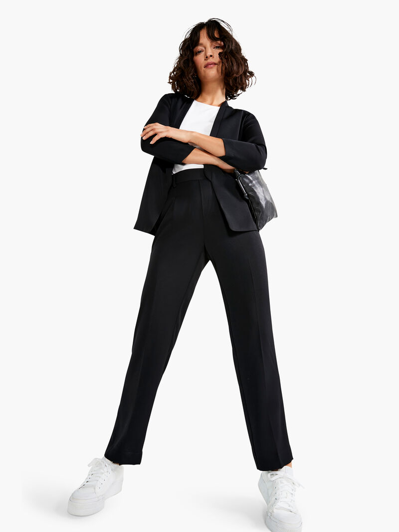 Woman Wears Smart Look Relaxed Trouser image number 5